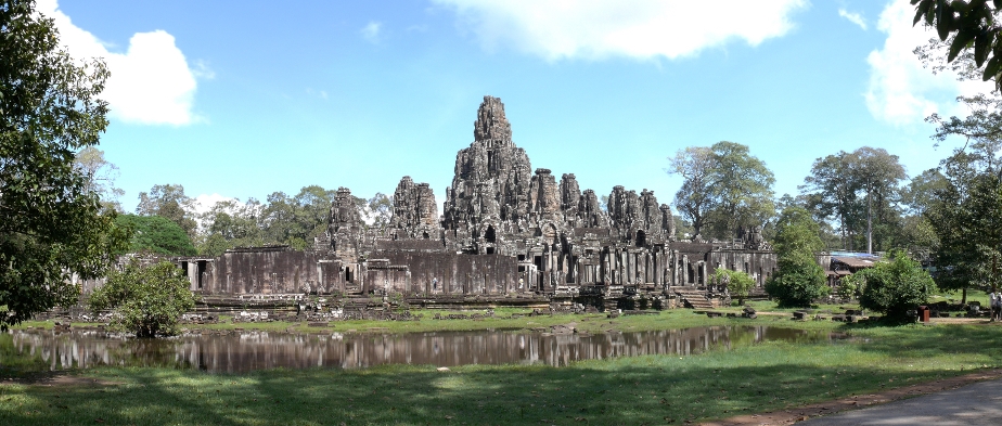 Khmer Temple: Architecture and Icons